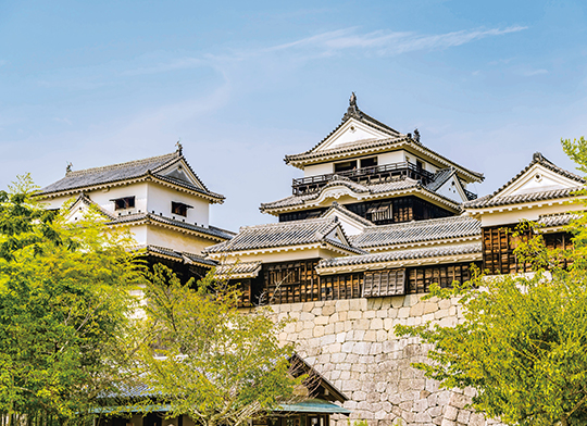 日本の名城旅行・ツアー特集～歴史探訪の旅～｜阪急交通社