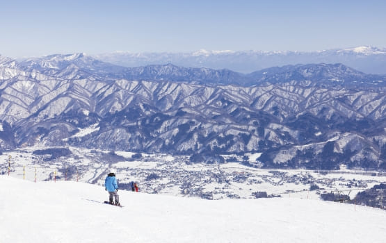 八方尾根スキー場　白馬村　冬　雪山　スキー