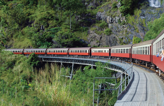 キュランダ高原列車